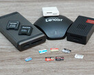 The test field: Two MicroSD Express cards against three UHS cards. The Sony Tough was omitted as it was in use for shooting. Outside: Two likewise comparatively new memory card formats that were unable to assert themselves. (Image source: Andreas Sebayang/N