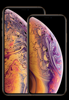 The iPhone XS Max (left) is estimated to cost Apple US$443 each in components. (Source: Apple)