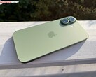 Rear view of the green Apple iPhone showing the dual-camera module and matte finish. (Image source: Notebookcheck)