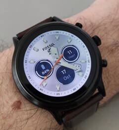 The Fossil Gen 5 will remain on Wear OS 2. (Image source: </dev> diaries)