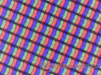 Matte panel with minimal graininess