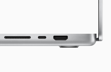 Port selection includes SDXC slot, HDMI, and three Thunderbolt 4 ports. (Image Source: Apple)