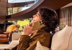 The follow-up to Motorola Signature may also be offered with GrapheneOS.