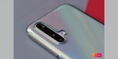 Is this the Realme X3 SuperZoom? (Source: TechHangOut)