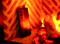 Can relatively slow phones with a large battery, like the Xiaomi Redmi 15, actually be a good choice for budget-conscious gamers?