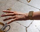 Whoop Meridian can be adjusted continuously using a magnetic clasp.