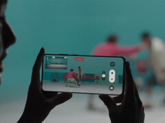 Samsung currently restricts its Zoom Anyplace technology to video recordings. (Image source: Samsung)