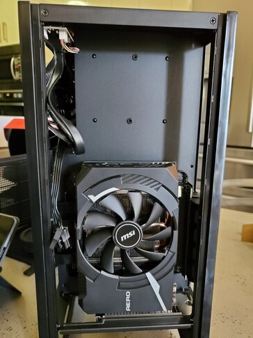 The single-fan MSI Aero mini ITX RTX 2060 Super. (Image: Notebookcheck)