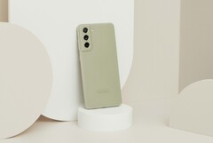 Samsung has released the Galaxy S21 FE in four colours. (Image source: Samsung)