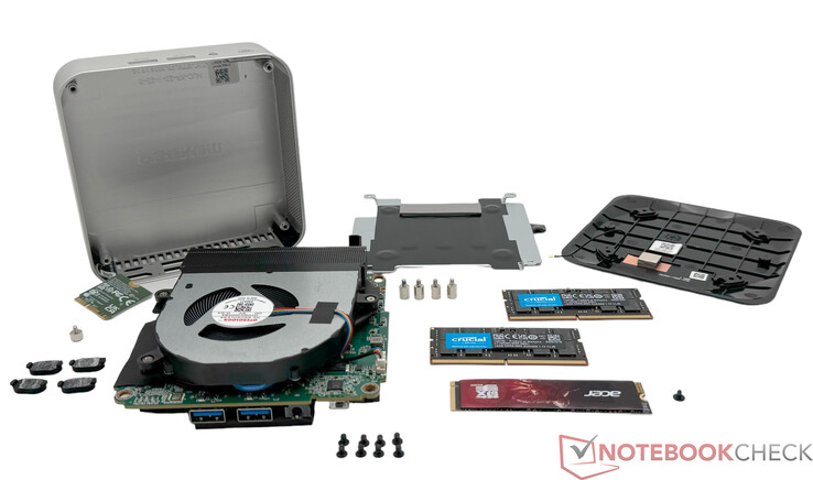 Geekom A8 disassembled