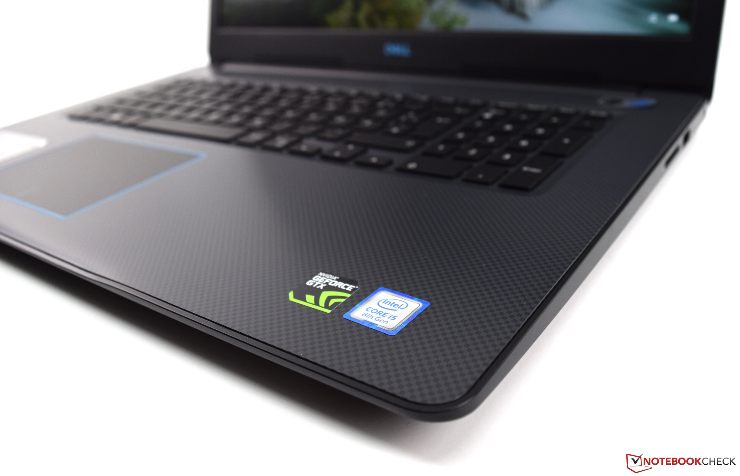 Dell G3 17 3779 (i5-8300H, GTX 1050, SSD, IPS) Laptop Review ...