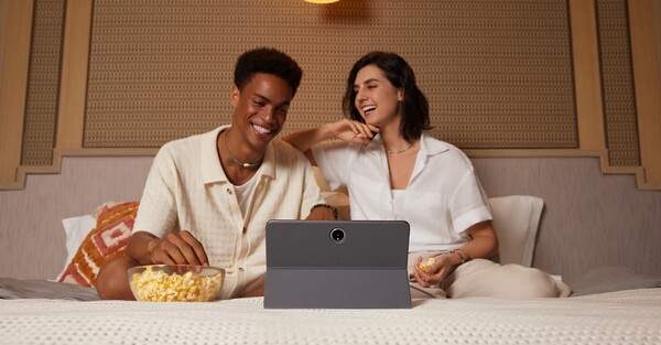 The OnePlus Pad 2 has six speakers which make it great for watching movies. (Image source: OnePlus)