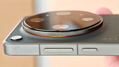 The Oppo Find X10 Ultra is expected to feature even larger dual periscope sensors in 2027. In addition to the larger 10x telephoto, a larger 3x telephoto is a possibility as well.
