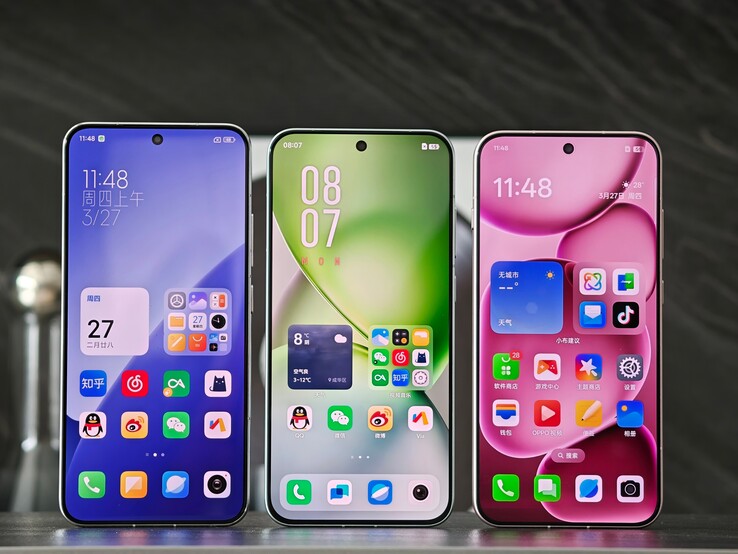 The Find X8s (center)...