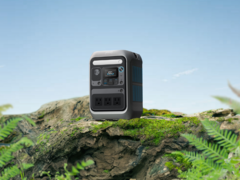 Anker’s new SOLIX C300 portable power station features multiple AC outlets. (Image source: Anker)