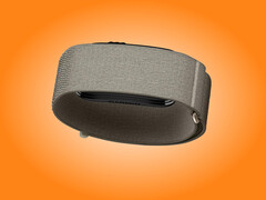 The Garmin CIRQA Smart Band has now received its second software update.