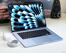 Das MacBook Air soll künftig mit einem OLED-Display ausgestattet werden. (Bildquelle: Notebookcheck)