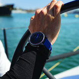 Garmin Quatix 8 może również śledzić zmiany pływów. (Źródło zdjęcia: Garmin)