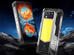 The WP100 Titan combines smartphone, power bank, projector, flashlight and siren in one single device (Image source: Oukitel)