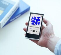 At 2.44 x 4.69 x 0.67 inches, the P1 is easy to hold and operate one-handed (Image source: A&K)