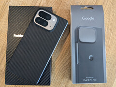 Aramid fiber cases offer significantly less bulk when compared with Google's standard cases