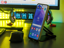 Testing the Samsung Galaxy A55 5G. Test unit provided by Samsung Germany.