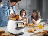 The Tineco TOASTY ONE smart toaster is now available in the EU. (Image source: Tineco)
