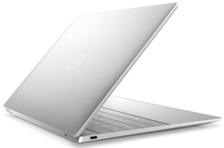 Dell XPS 13 Plus 9320 Platinum - Left. (Image Source: Dell)