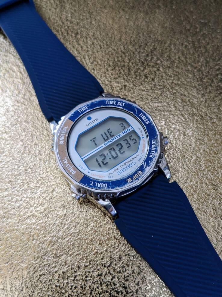 The original Seiko Rotocall from 1982. (u/sleimanbs via r/Watchexchange on Reddit)