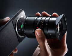 The Xiaomi 12S Ultra Concept features an exposed 1-inch sensor and a Leica M full-frame lens. (Image source: Xiaomi)