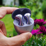 Open-fit headphones with lots of functions - Huawei FreeBuds 6 review