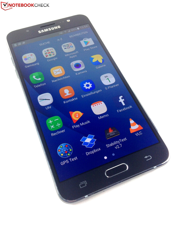 recuperar Contemporáneo Reparación posible Samsung Galaxy J7 (2016) Smartphone Review - NotebookCheck.net Reviews