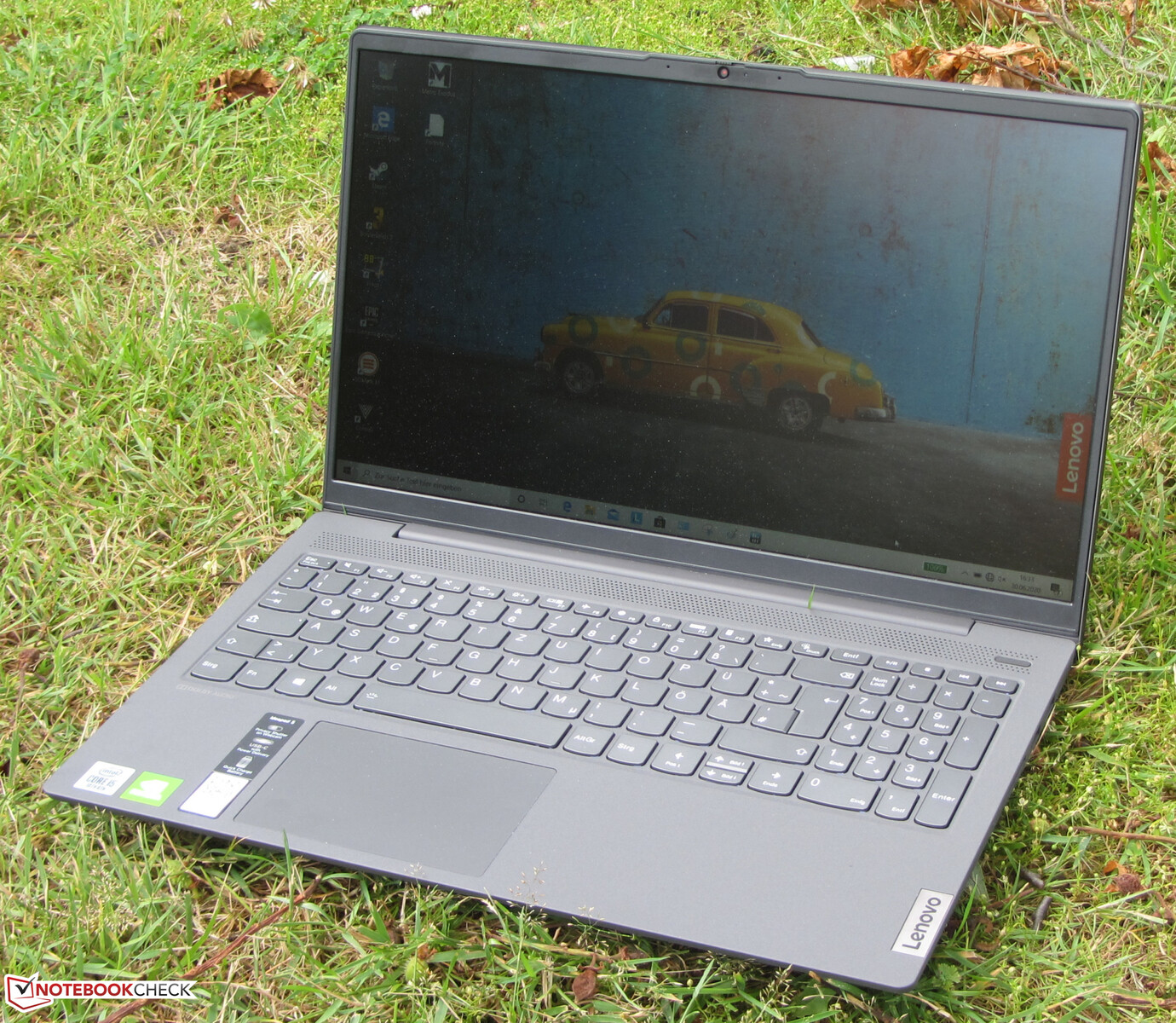 The Lenovo Ideapad 5 15IIL05 comes close to entry-level gaming
