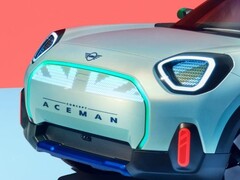 The MINI Aceman concept EV uses projectors to cast the instrument cluster onto the dashboard. (Image source: MINI)