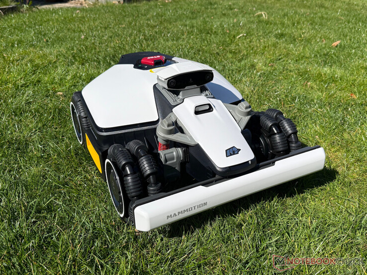 Mammotion Luba Mini AWD 800 in test