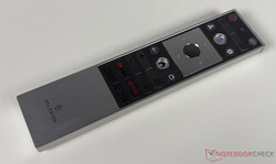 Remote control of the VisionMaster Max