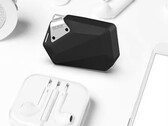 The Runk2.0 is a compact power bank with some advanced features (Image source: Runker)