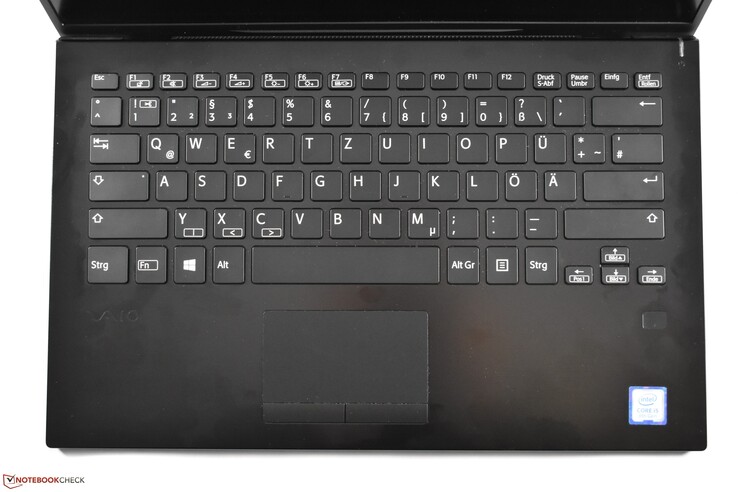 Keyboard area Vaio SX14