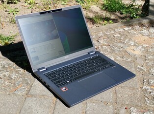 Outdoor (sunny)