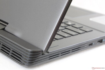 Rear "jet engine" style ventilation adds a lot of weight and volume to the chassis