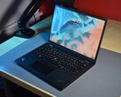 Lenovo ThinkPad X13 Yoga G4 Laptop Review: Convertible with long battery life and weak performance