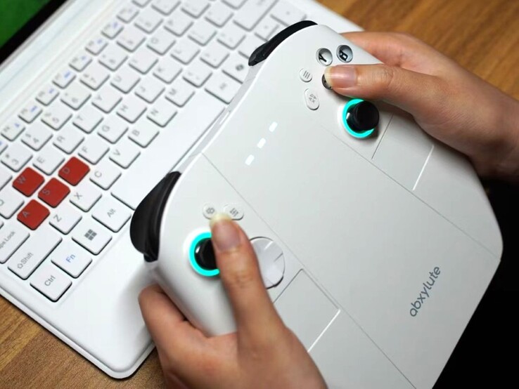 The Abxylute 3D One controllers can be used wirelessly as two individual controllers or as one unit. (Image source: Abxylute)