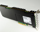 Samsung NVMe PCIe SSD SM1715 3.2 TB capacity for servers