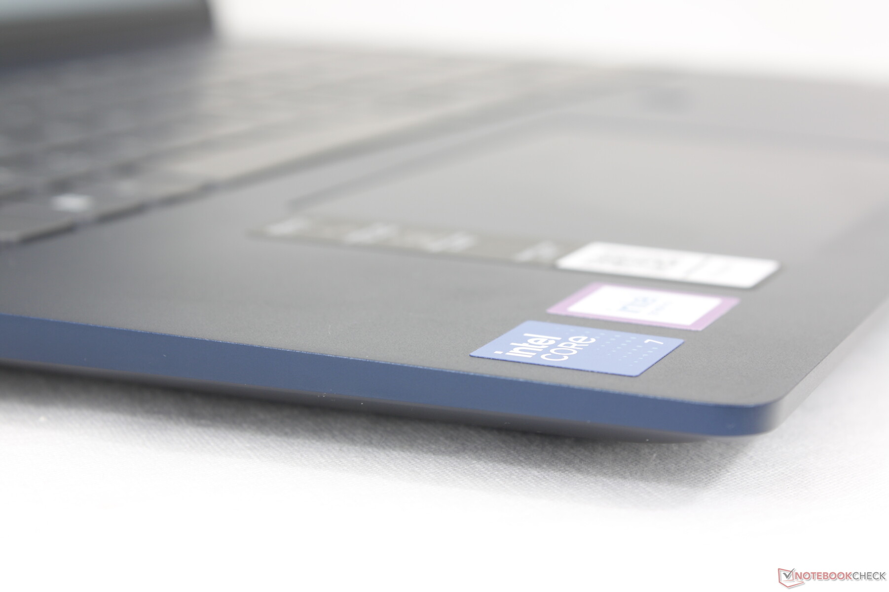 Intel Core 7 150U performance debut Lenovo IdeaPad Slim 5 16IRU9