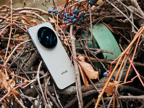 More than just an unusual camera setup - Vivo X300 Pro review