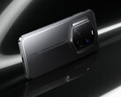 The Honor Magic7 RSR Porsche Design comes in Agate Grey and Provence finishes. (Image source: Honor)