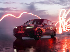 With 610 horsepower and over 800 lb-ft of torque, the iX M60 certainly does not lack performance (Image: BMW)