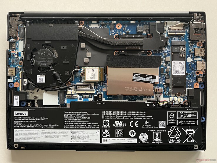ThinkPad E14 G5 AMD for comparison