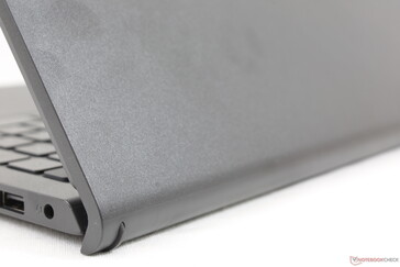 Matte outer lid is slightly roughened in texture to reduce unsightly fingerprint buildup