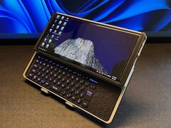 The Galaxy Note 10+ has been turned into a slider phone via 3D printer and a remote (Image source: AdmiralSym)